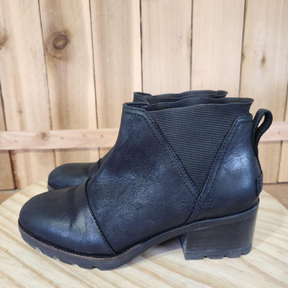 Sorel Cate Chelsea Ankle Boots Womens 6.5 Black Leather Pull On Booties Winter